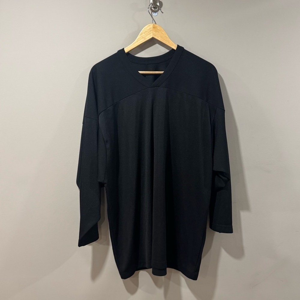 Professional CCM Maska Air Knit Hockey Practice Jersey